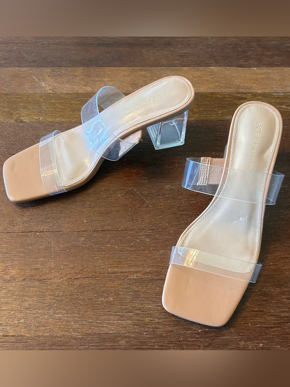 BCBG Generation Lekko Clear Strap Block Heel Slide Sandals Size 9 Nude Lucite